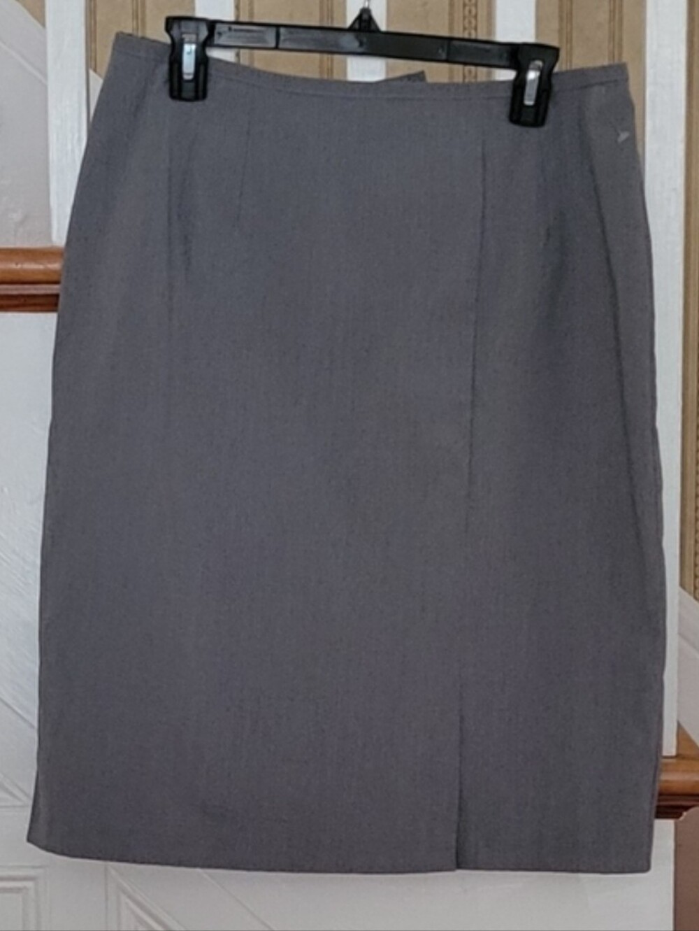 VENEZIA Grey Skirt  Size 14